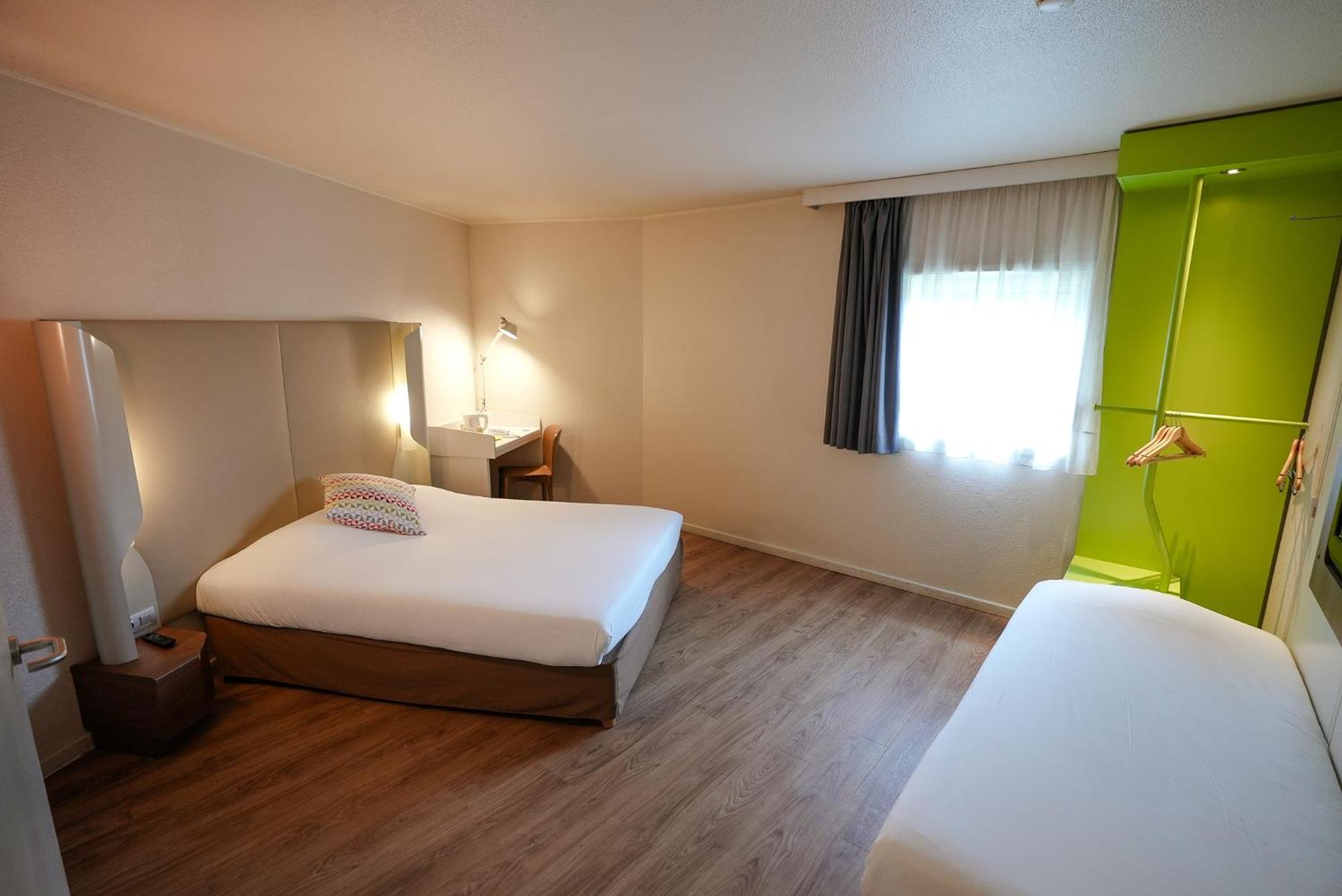 ก็องปานีล รัวซี Hotel ภายนอก รูปภาพ